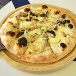 キャンティ・コモ - ・キノコピッツァ M 1,450円/税込