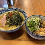 麺や 佐市 - らぁ麺＋牡蠣めし（950円＋490円）