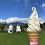 ヤツレン ソフトクリーム売店 - 