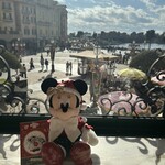 チックタック・ダイナー - ミラコ階段にて