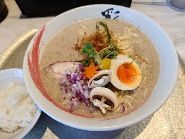 Iroha Nihoheto photo 2