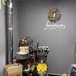 エフティ― ロースター&スタンド - 店名とロースター