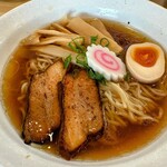 餃子ふじたた - 醤油らーめん 990円