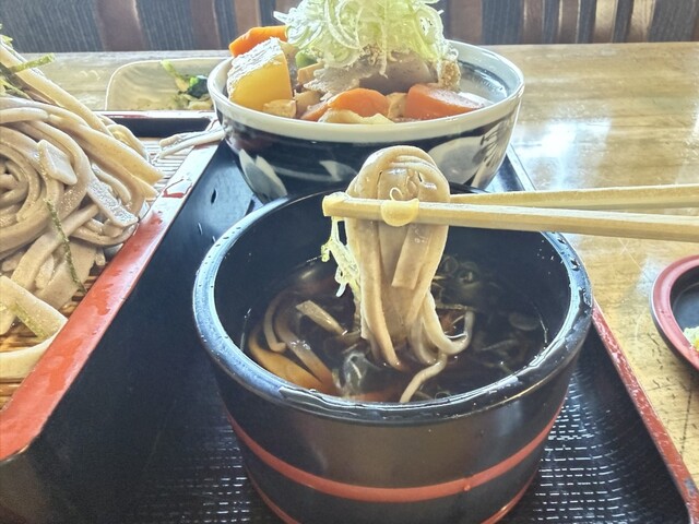 本格手打ち蕎麦・うどん 芭蕉苑 本店 - 野木沢（そば）の写真