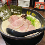 とんこつラーメン博多風龍 - 