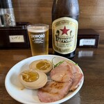 麺や一芯 - ■ビール＋おつまみ¥800