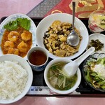 香港飯店 - 料理写真:ランチ上