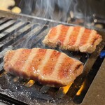 ホルモン コウ - 上タン