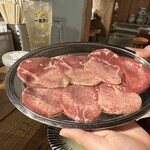 寝屋川焼肉センター - 