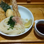 讃岐うどん　志成 - 