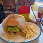 TOYFUL BURGER - 