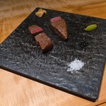 新横浜 鉄板焼き牛鳴 - A5ランク黒毛和牛のステーキ