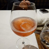 Hirovanna - ◯自家製drink（プラム、ソーダ割り）
                      プラムを選択した
                      
                      酵素ドリンクなので健康にも良いのだろうけれど
                      
                      プラムを生かした爽やかさと
                      スッキリとした甘みがあって
                      飲み物としても美味しいなあ♪