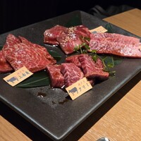 焼肉 にくなべ屋 神戸びいどろ 北野坂店 - 