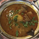 インド料理 パリワル - マスコジョル(トロットロに煮込まれた骨付きマトンのスープカレー♪