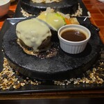 Bistro ハンバーグ - ハンバーグ 130g・モッツァレラチーズ