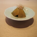 鮨 はやたか - お通し的数の子