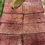 焼肉 神宮 - 秘伝の牛タン