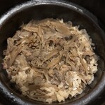 焼肉 神宮 - 土鍋鶏飯