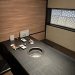 焼肉 神宮 - 店内雰囲気