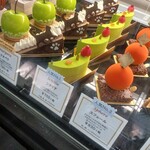 パーラー ローレル - 目に楽しい〜ケーキ