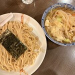 荻窪らーめん栄龍軒 - 