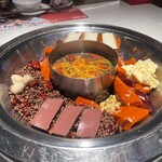 三國義府火鍋 - 