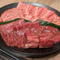焼肉うしごろ 横浜店 - お肉6種(2人前)