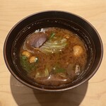 鮨 一二郎 - キノコとレタスと赤出汁