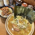 横浜家系ラーメン 三郷家 - 