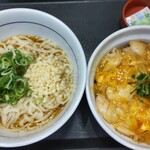 なか卯 藤沢駅北口店 - 親子と冷やしはいから