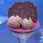 パフェ、珈琲、酒、佐藤 - 