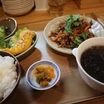 中国郷菜 壺厨天 - ジンギスカン(日替わりランチ定食)