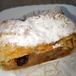 ナッシュカッツェ - 【アプフェルシュトゥルーデル】