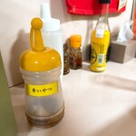 中華さと - 例の辛いやつ。ですがそこまで辛くはなく、辛酸っぱい