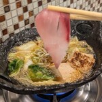 七輪大衆酒場 けむり - 鰤しゃぶ