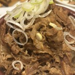 食堂うめぼし 天神南 - 肉豆腐　お肉が山です♪