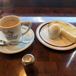 星乃珈琲店 - 料理写真:暫く待つと注文したモーニング５２０円の出来上がりです。