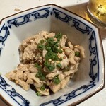 国分寺　翔 - 美味しさのあまり3人が一気に食べ、1人が惜しんでちょとずつ食べていた「河内鴨皮ポン酢」。