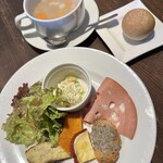 ラ・ピエトラ - 