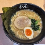 横浜家系らーめん 壱八家 富嶽 - 料理写真: