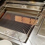 居酒屋 焼肉 明月館 - 無煙ロースター