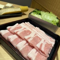 豚しゃぶ せいろ蒸し 豚匠 なんば邸 - 