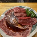 炭火焼肉ホルモン 横綱三四郎 - 