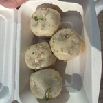 弄堂 生煎饅頭 南森町本店 - 焼き小籠包4個　480円