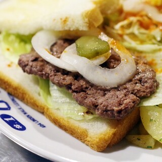 ユーケー ワイルドキャッツカフェ_1