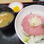 海鮮市場食堂 - 料理写真:特選ネギトロ丼（本鮪100%）
