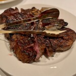 Morton's The Steakhouse - 4人で分けたよ〜