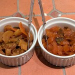 ラティーノ - LATINO ＠八丁堀 たまり漬け？と福神漬けの2種類の薬味