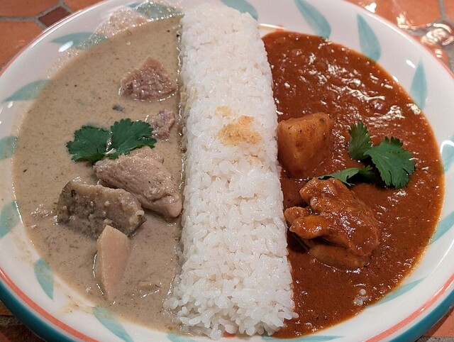 CARRYBAR&MEXICAN LATINO photo 2